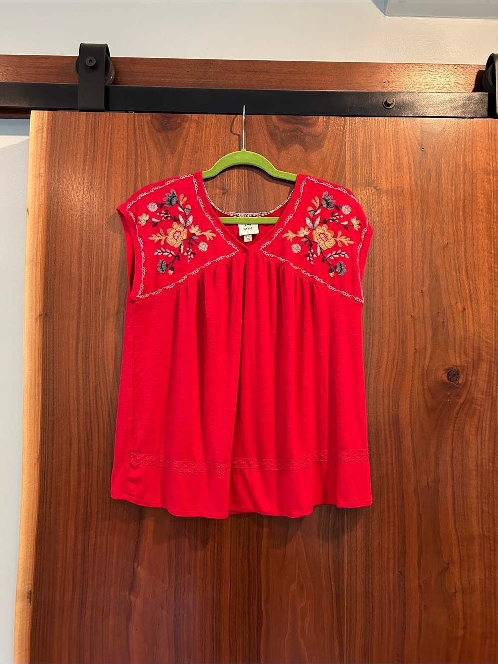 Knox Rose Red V-Neck Embroidered Peasant Blouse